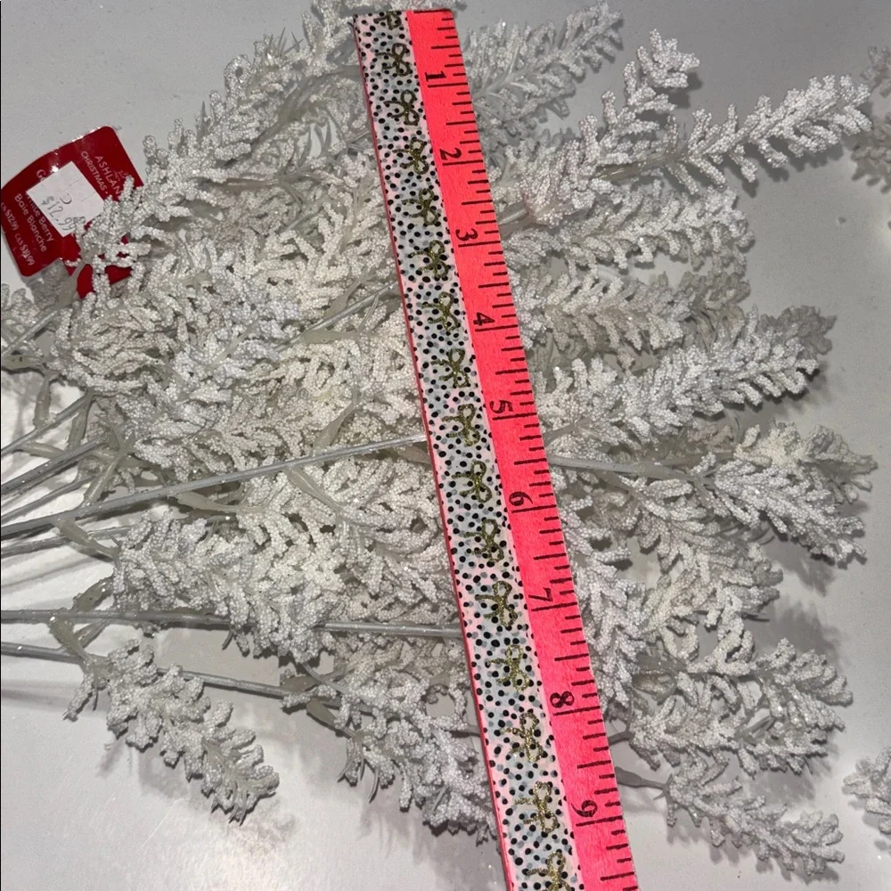 Snowy White Faux Fern Spray White Glitter Pine Branches White Tree Filler NWT